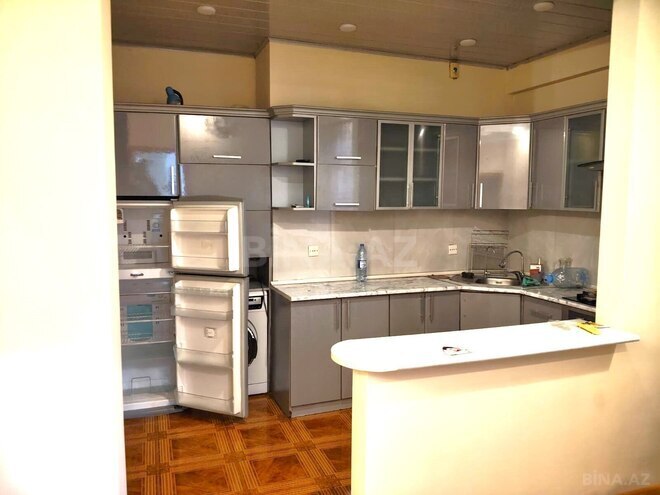 İcarəyə verilir 3 otaqlı yeni tikili 80 m², Elmlər Akademiyası m., photo 4 from 10