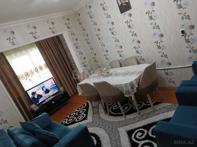 Продаётся 3-комн. вторичка 80 м², Хатаинский р., photo 3 from 10