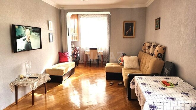 Satılır 1 otaqlı köhnə tikili 50 m², 28 May m., photo 3 from 13