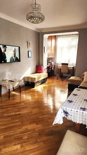 Satılır 1 otaqlı köhnə tikili 50 m², 28 May m., photo 4 from 15