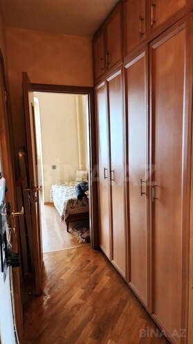 Satılır 1 otaqlı köhnə tikili 50 m², 28 May m., photo 13 from 15