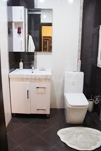 Продаётся 2-комн. вторичка 70 м², м. Азадлыг проспекти, photo 6 from 7