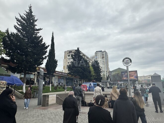 Satılır 2 otaqlı köhnə tikili 65 m², Xalqlar Dostluğu m., photo 1 from 16