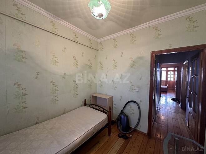 Satılır 3 otaqlı köhnə tikili 65 m², Xalqlar Dostluğu m., photo 12 from 20