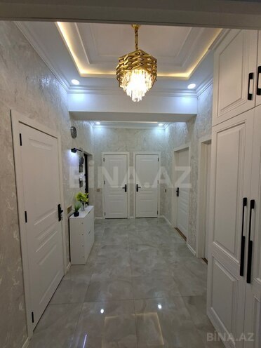 Продаётся 3-комн. новостройка 85 м², Абшеронcкий  р., photo 1 from 29
