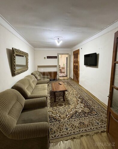 İcarəyə verilir 2 otaqlı həyət evi/bağ evi 70 m², Elmlər Akademiyası m., photo 1 from 7
