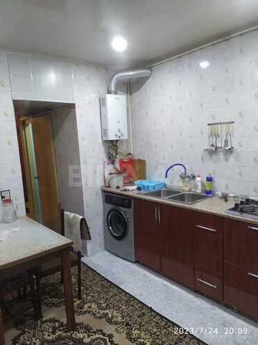 Satılır 4 otaqlı köhnə tikili 110 m², Həzi Aslanov m., photo 10 from 13