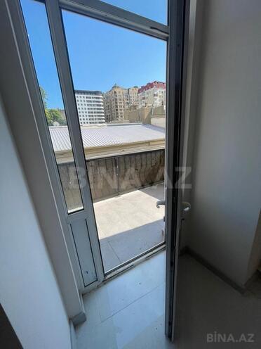 Продаётся 3-комн. вторичка 65 м², м. Низами, photo 14 from 21