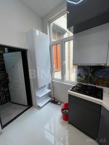 Продаётся 3-комн. вторичка 65 м², м. Низами, photo 7 from 21
