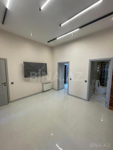 Продаётся 3-комн. вторичка 65 м², м. Низами, photo 10 from 21