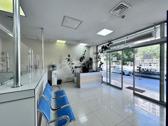 İcarəyə verilir 20 otaqlı ofis 1 200 m², İnşaatçılar m., photo 1 from 22