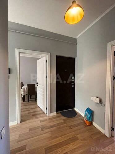 Satılır 2 otaqlı köhnə tikili 70 m², İnşaatçılar m., photo 7 from 17