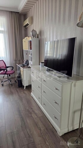 Продаётся 3-комн. новостройка 162 м², м. Элмляр Академиясы, photo 9 from 18