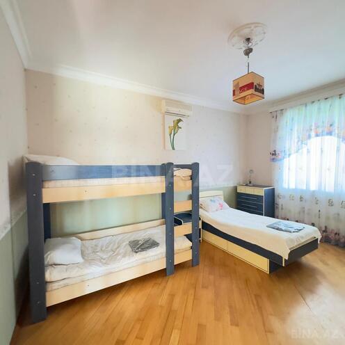 Satılır 7 otaqlı həyət evi/bağ evi 600 m², Şüvəlan q., photo 28 from 31