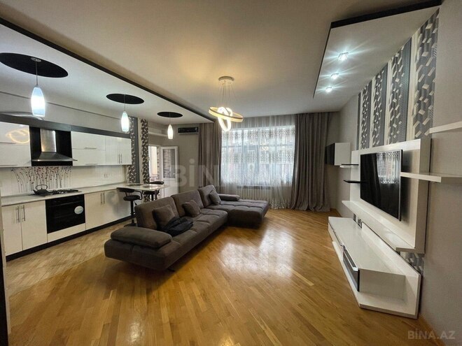 Сдаётся 4-комн. новостройка 130 м², м. 28 мая, photo 1 from 12