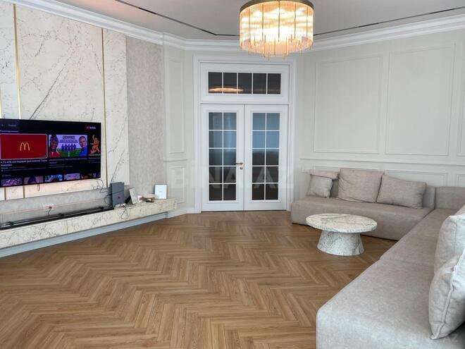 Satılır 4 otaqlı yeni tikili 250 m², 28 May m., photo 3 from 30