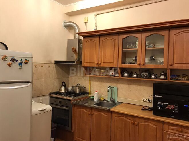İcarəyə verilir 1 otaqlı köhnə tikili 35 m², İnşaatçılar m., photo 4 from 9