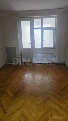 Сдаётся 3-комн. вторичка 65 м², м. Элмляр Академиясы, photo 7 from 10