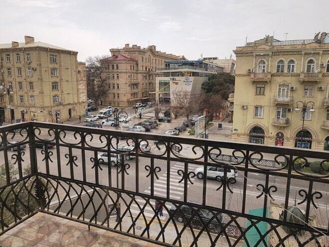 Сдаётся 3-комн. вторичка 60 м², м. Элмляр Академиясы, photo 17 from 18