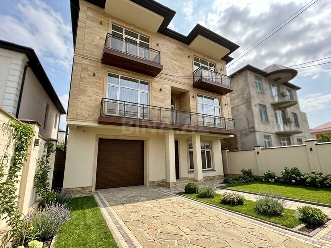 Satılır 10 otaqlı həyət evi/bağ evi 400 m², Badamdar q., photo 1 from 15