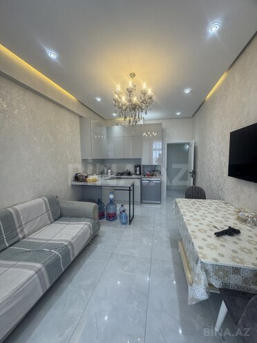 İcarəyə verilir 3 otaqlı yeni tikili 90 m², 28 May m., photo 5 from 16