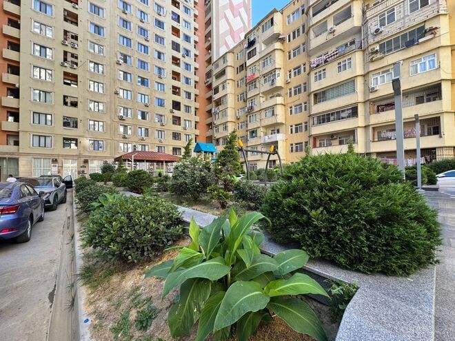 Продаётся 4-комн. новостройка 207 м², м. Элмляр Академиясы, photo 1 from 16