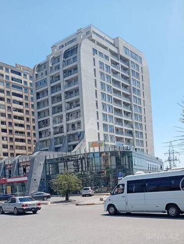 Продаётся 2-комн. новостройка 60 м², м. Кара Караев, photo 1 from 7