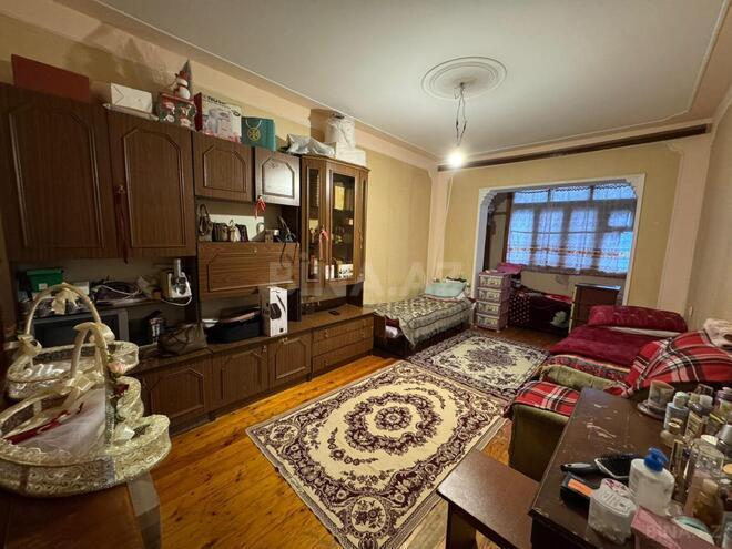 Продаётся 3-комн. вторичка 70 м², пос. 8-й мкр, photo 1 from 16