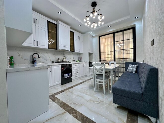 Продаётся 4-комн. новостройка 150 м², м. Нефтчиляр, photo 12 from 19