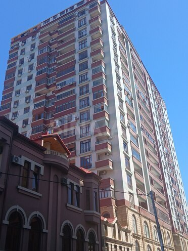Satılır 4 otaqlı yeni tikili 200 m², Nərimanov r., photo 17 from 18