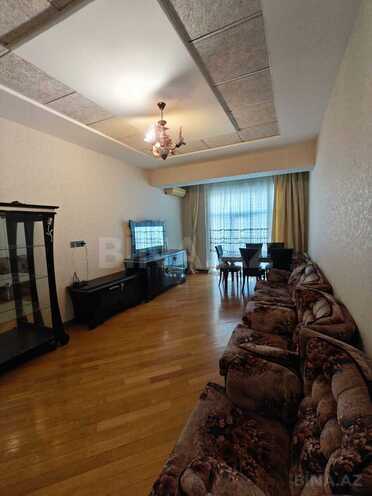 İcarəyə verilir 2 otaqlı yeni tikili 85 m², 28 May m., photo 4 from 17