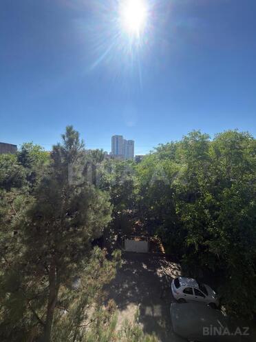 Satılır 3 otaqlı köhnə tikili 70 m², Yasamal r., photo 7 from 23