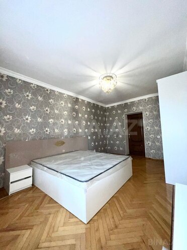 Сдаётся 3-комн. вторичка 85 м², м. Низами, photo 5 from 14