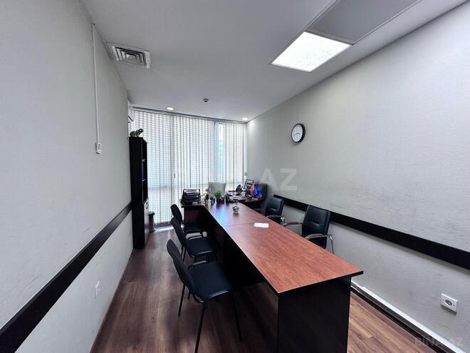 İcarəyə verilir  obyekt 1 200 m², İnşaatçılar m., photo 3 from 28