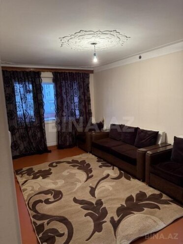Сдаётся 2-комн. вторичка 45 м², м. Нефтчиляр, photo 1 from 7