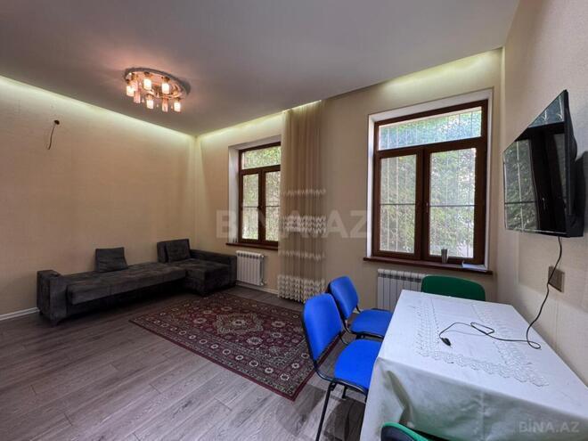 Сдаётся 2-комн. вторичка 55 м², Насиминский  р., photo 4 from 14