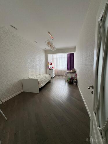 Satılır 6 otaqlı yeni tikili 270 m², Qara Qarayev m., photo 13 from 30