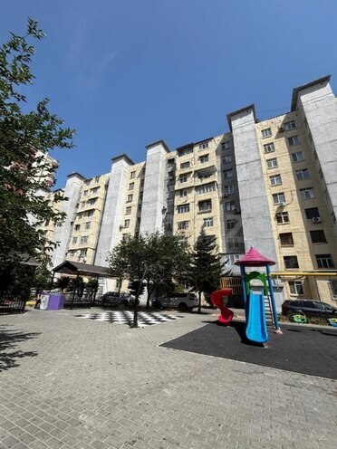 Satılır 3 otaqlı köhnə tikili 85 m², 8 Noyabr m., photo 1 from 14