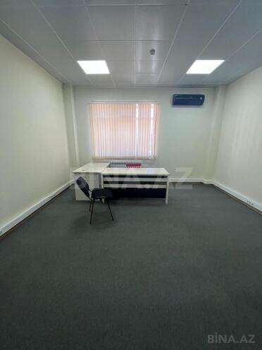 Сдаётся 1-комн. офис 30 м², м. Нариман Нариманов, photo 1 from 5