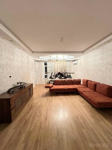 İcarəyə verilir 3 otaqlı yeni tikili 150 m², Şah İsmayıl Xətai m., photo 3 from 13