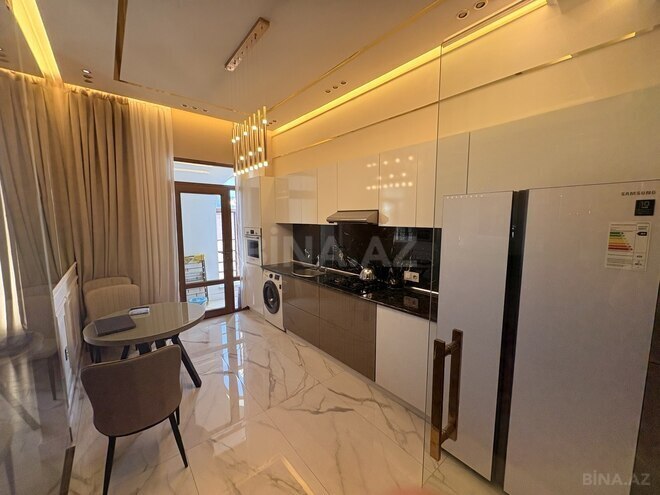 Продаётся 3-комн. новостройка 132 м², м. Нефтчиляр, photo 4 from 16