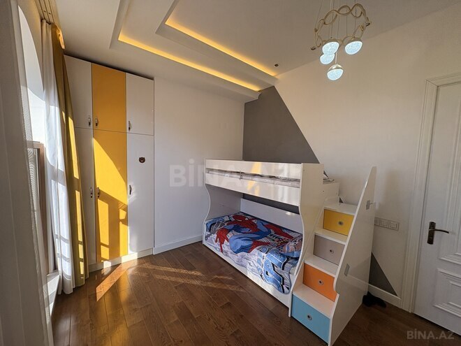 Продаётся 3-комн. новостройка 132 м², м. Нефтчиляр, photo 9 from 16