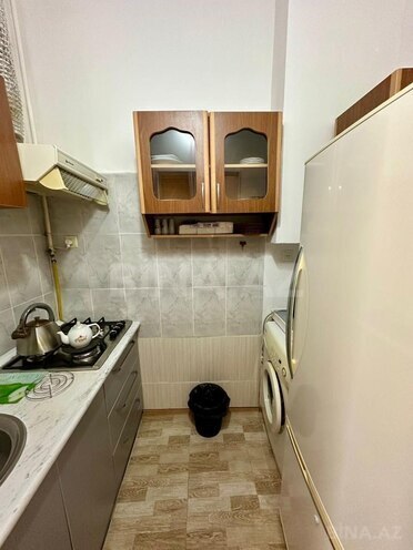 Satılır 2 otaqlı köhnə tikili 55 m², Sahil m., photo 11 from 16