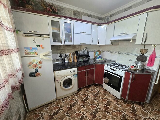 Satılır 3 otaqlı köhnə tikili 62 m², Hövsan q., photo 14 from 19