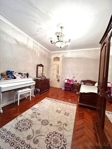 Satılır 3 otaqlı köhnə tikili 120 m², Gənclik m., photo 10 from 20