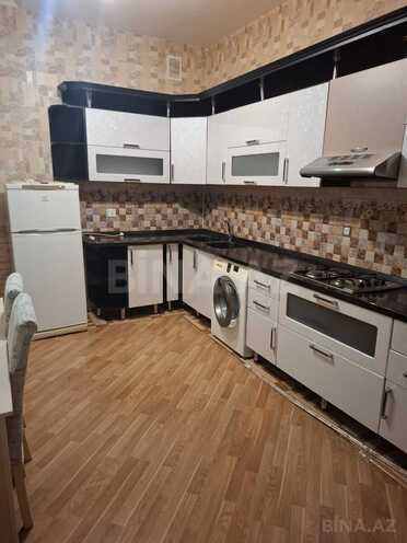 Сдаётся 3-комн. новостройка 105 м², м. Ази Асланов, photo 1 from 16