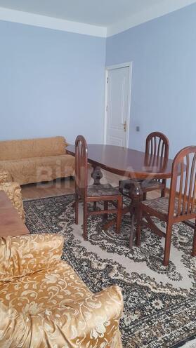 İcarəyə verilir 3 otaqlı köhnə tikili 70 m², Yeni Yasamal q., photo 1 from 10