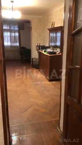 İcarəyə verilir 3 otaqlı köhnə tikili 80 m², Elmlər Akademiyası m., photo 1 from 19