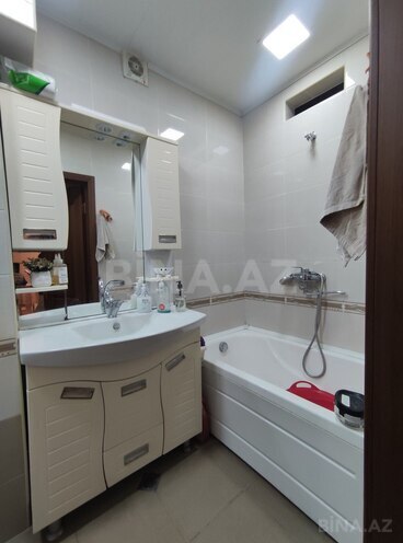 Satılır 3 otaqlı köhnə tikili 70 m², Nizami m., photo 16 from 19