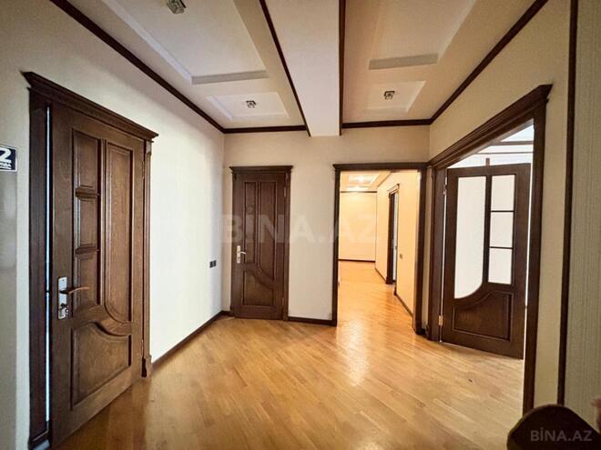 Продаётся 3-комн. новостройка 120.7 м², м. Иншаатчылар, photo 9 from 32